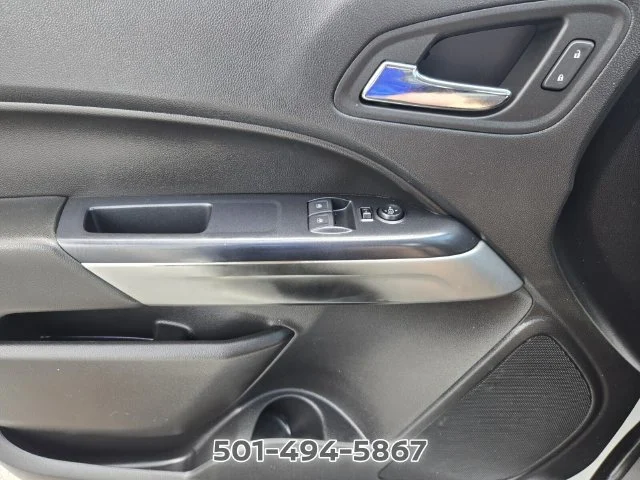 Used 2022 White Chevrolet LT image 31