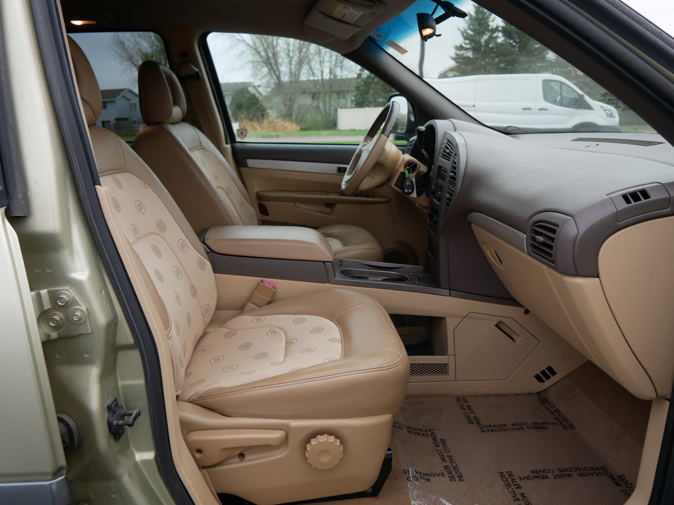 Used 2003 Silverleaf Metallic Buick CX image 14