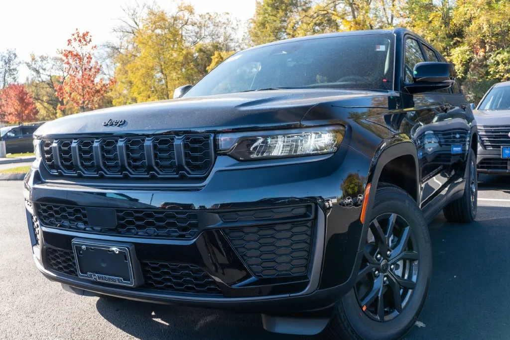 2027 Jeep Grand Cherokee L
