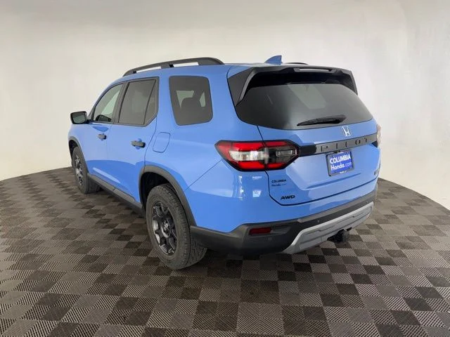 Used 2025 Blue Honda TrailSport image 9