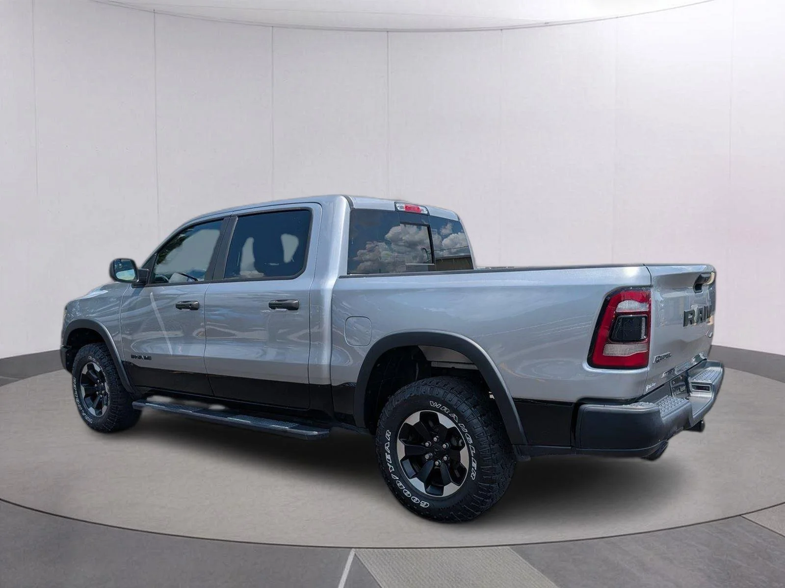 Used 2022 Billet Silver Metallic Clearcoat Ram Rebel image 3