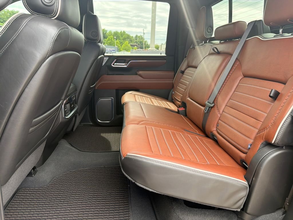 Used 2024 Silver GMC Denali Ultimate image 14