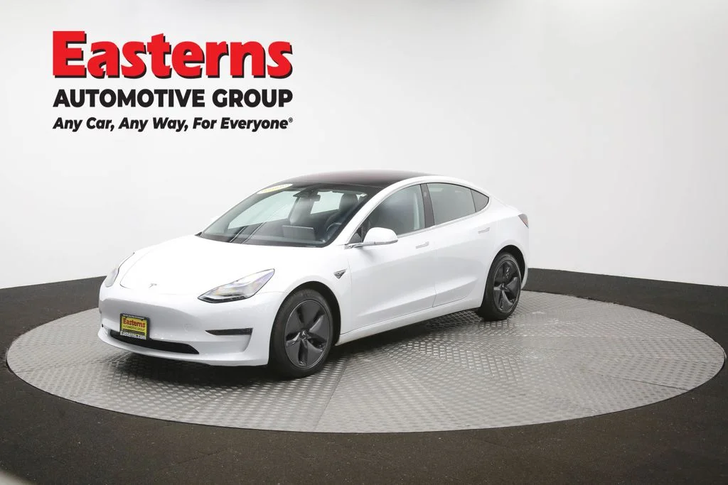 Used 2018 White Tesla Long Range image 48