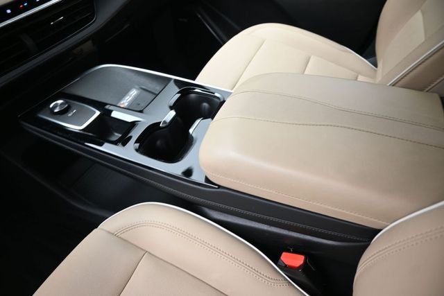 Used 2025 White Buick Preferred image 31
