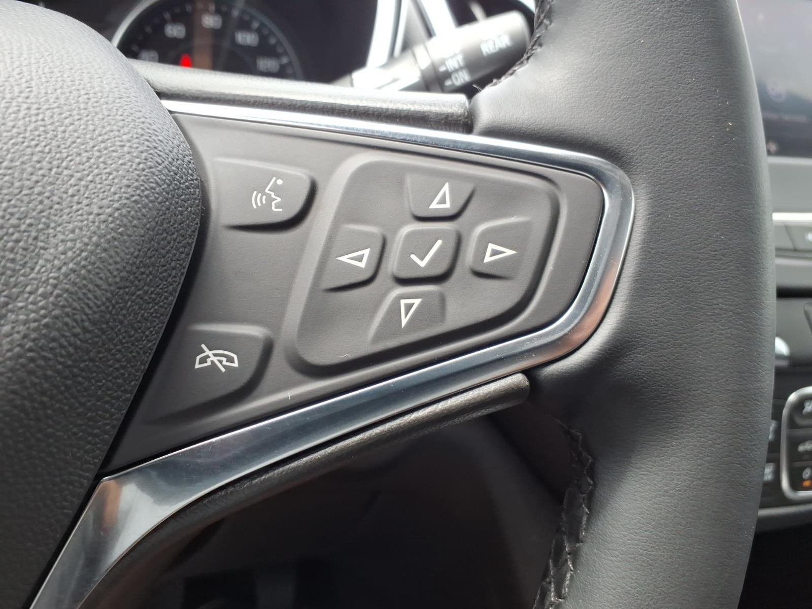 Used 2024 Sterling Gray Metallic Chevrolet LT image 24