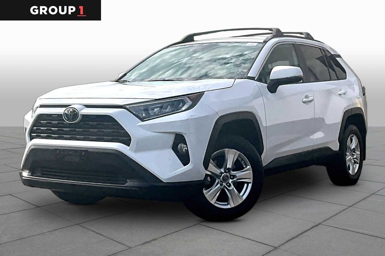2020 Toyota RAV4 XLE