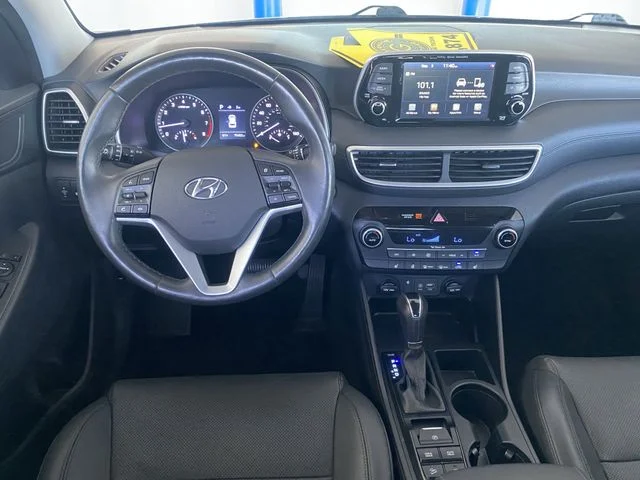 Used 2020 Black Noir Pearl Hyundai Limited image 15