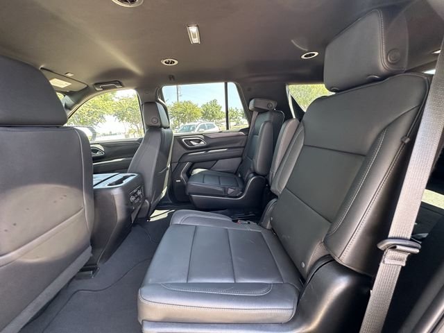 Used 2023 Gray Chevrolet Z71 image 26