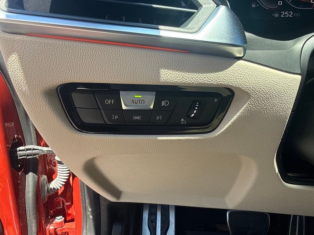 Used 2022 Sunset Orange Metallic BMW M340i xDrive image 19