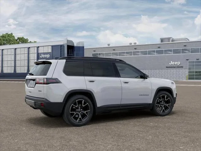 New 2026 Bright White Clear-Coat Exterior Paint Jeep Overland image 2