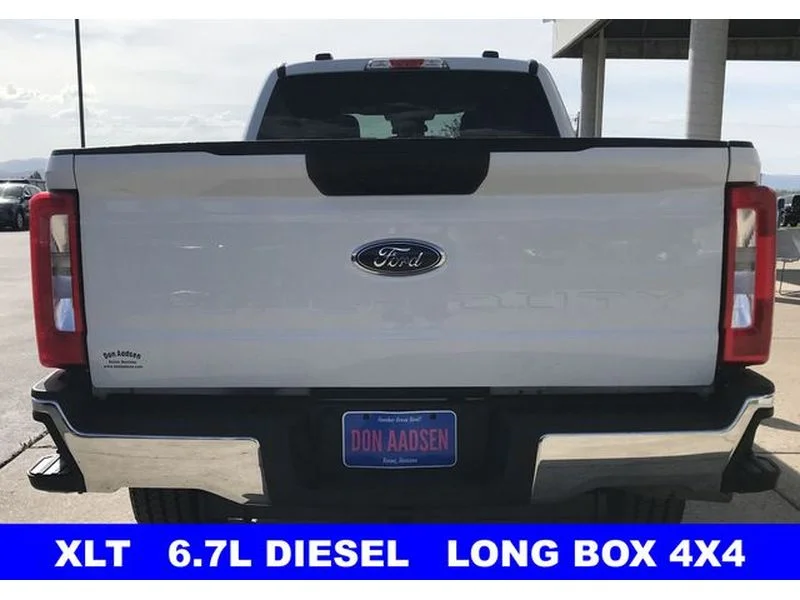 Certified Used 2024 Oxford White Ford XLT image 22