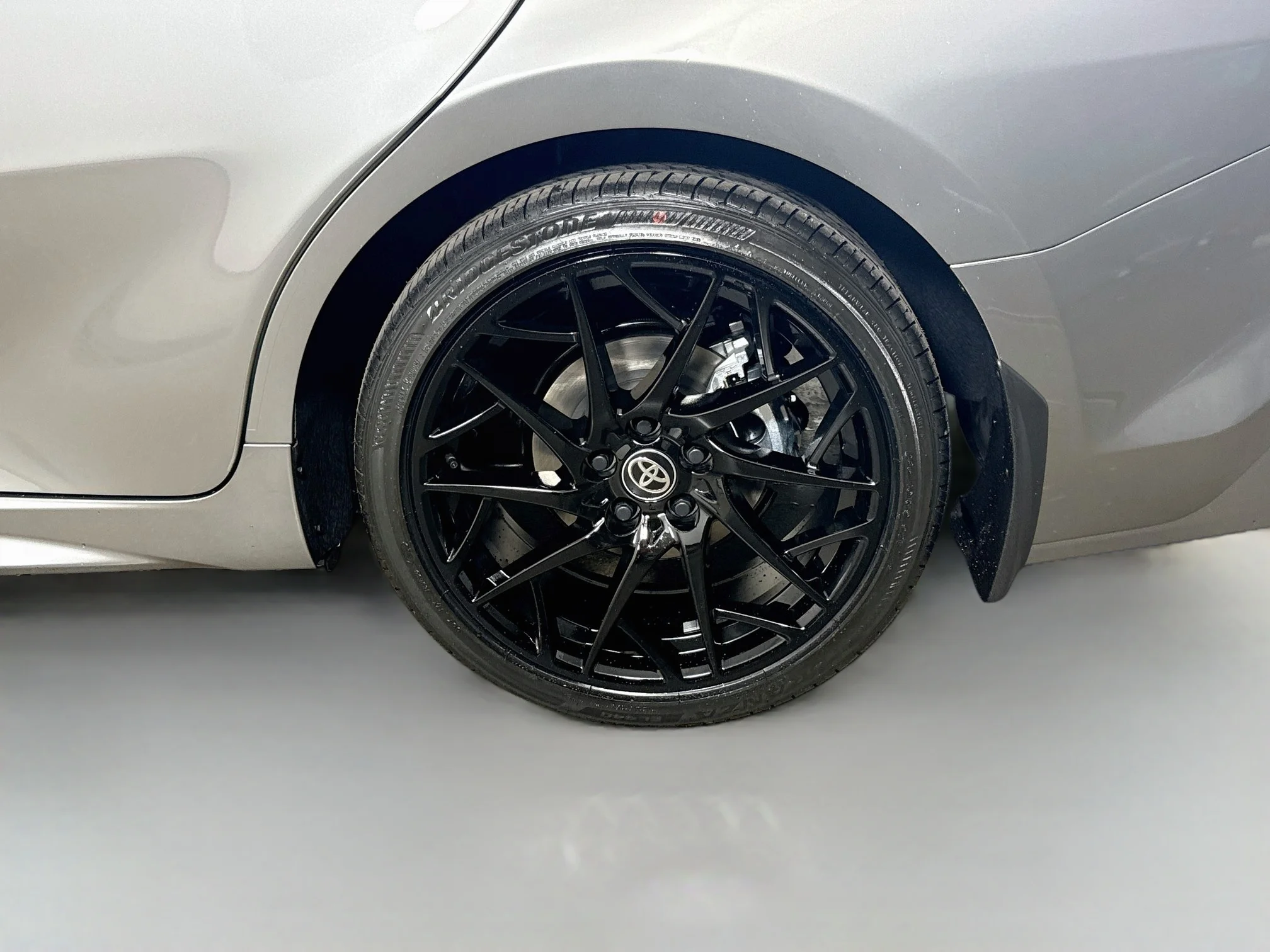 New 2026 Heavy Metal Toyota XSE image 16