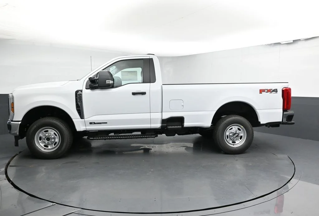 2026 Ford F-250 Super Duty XL - Photo 9