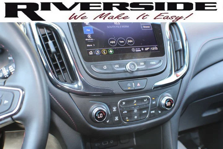Used 2023 Summit White Chevrolet RS image 11