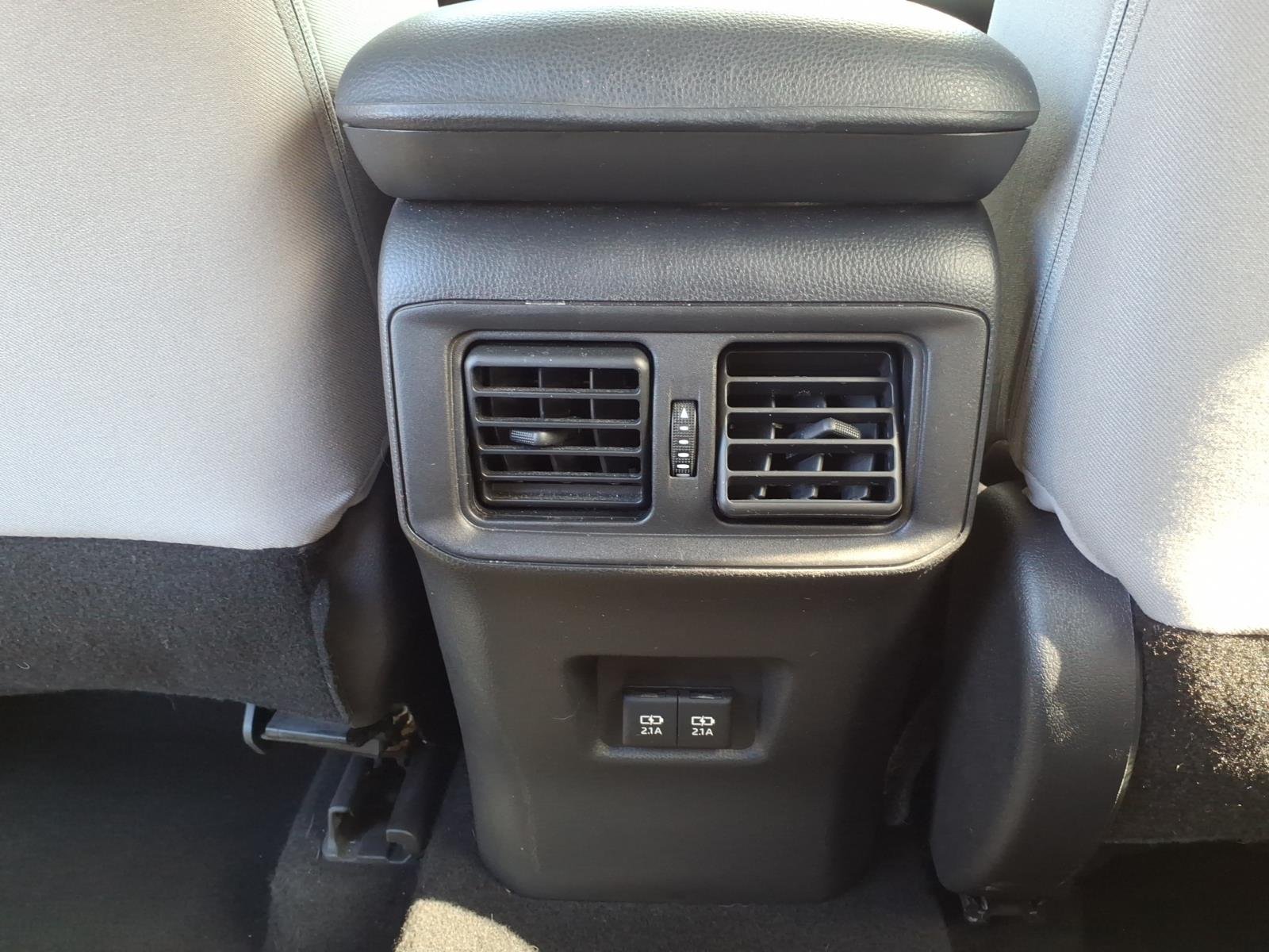Used 2020 Super White Toyota XLE image 28