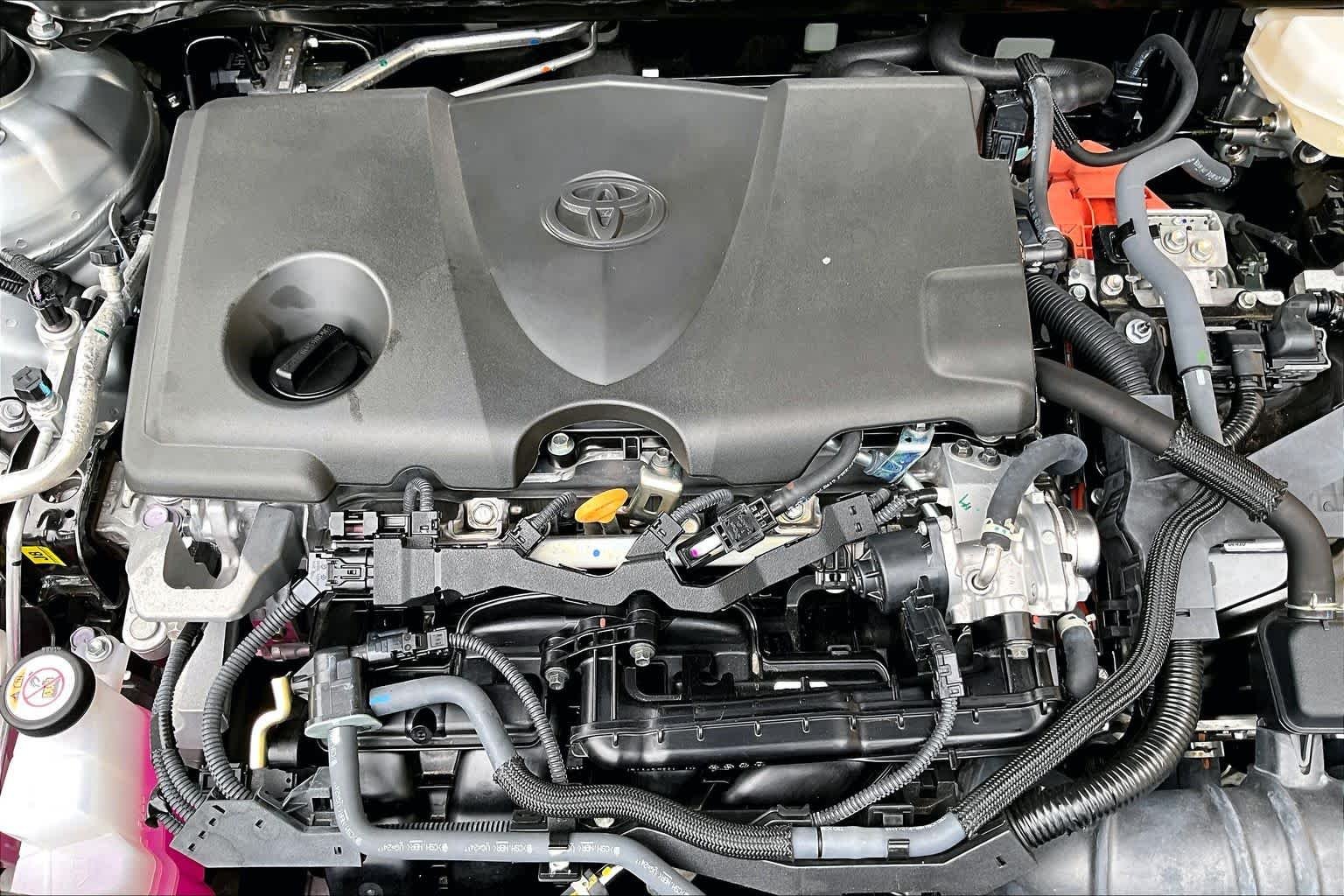Used 2025 Celestial Silver Metallic Toyota LE image 33