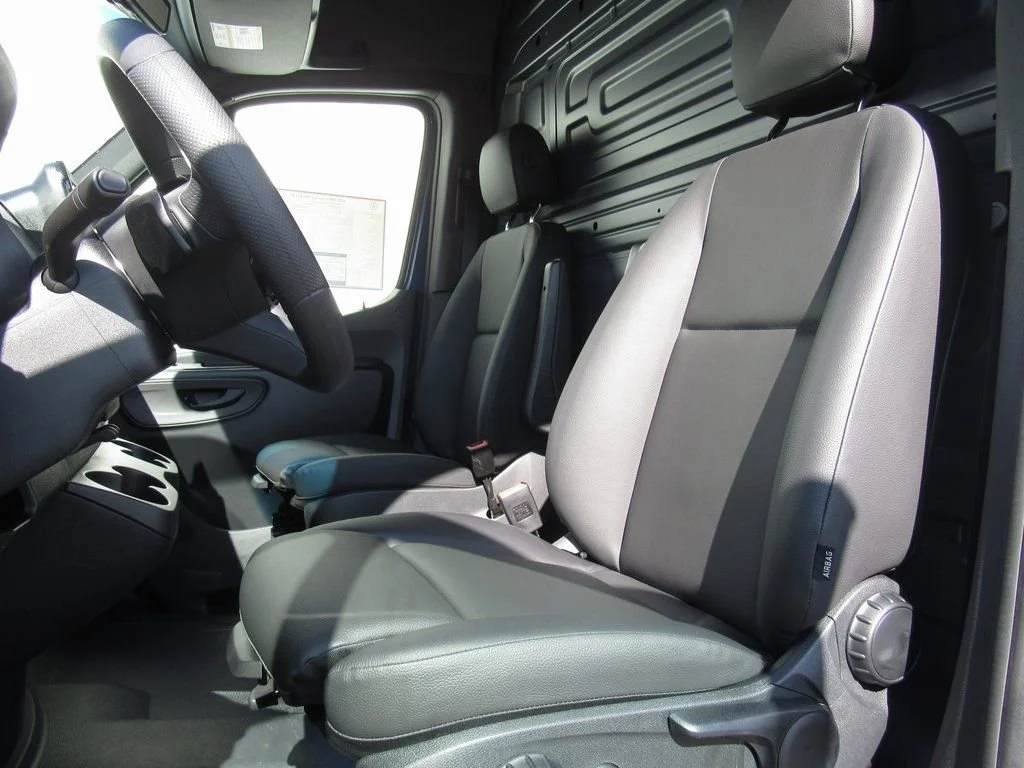 2025 Mercedes-Benz Sprinter Cargo Van Base - Photo 49