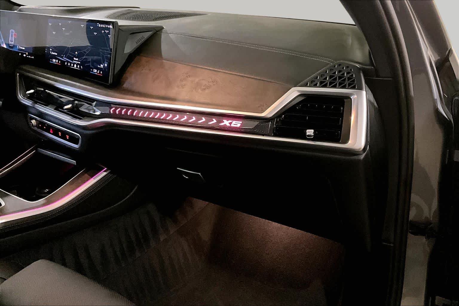 Certified Used 2024 Skyscraper Grey Metallic BMW xDrive40i image 18