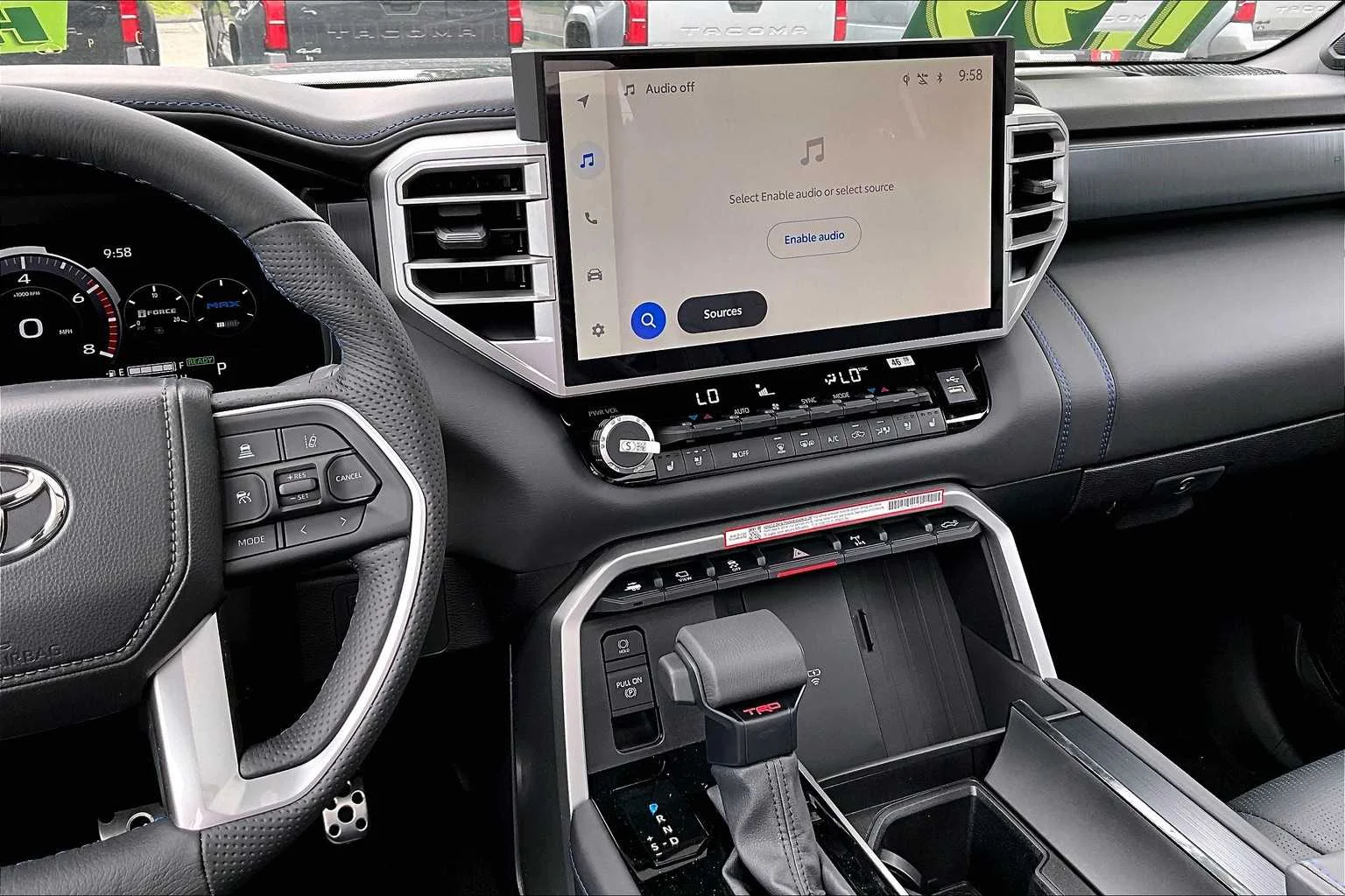 2025 Toyota Tundra Platinum - Photo 6