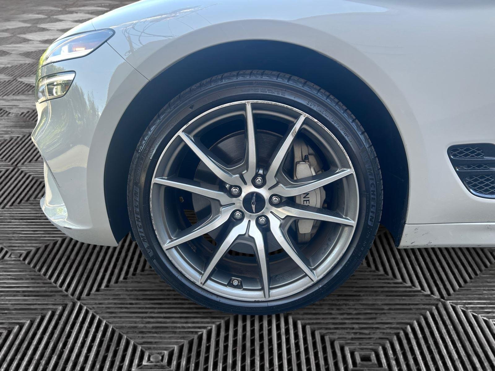 Used 2025 Vatna Gray Genesis 2.5T image 14
