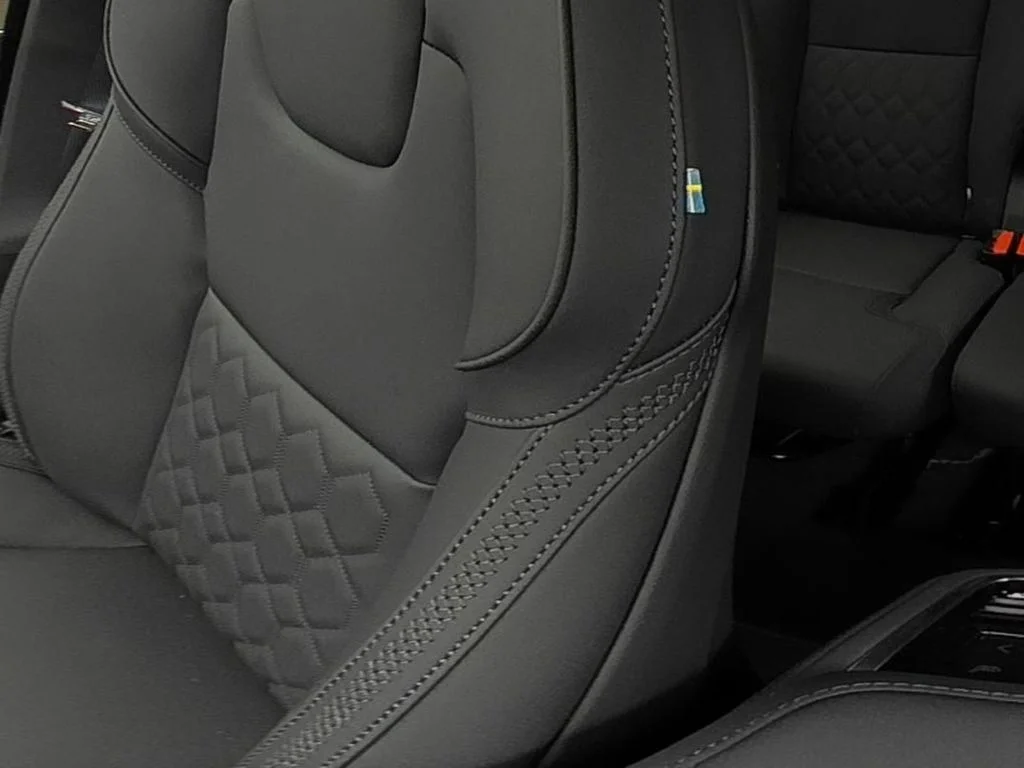 New 2026 Vapour Grey Volvo Core image 33