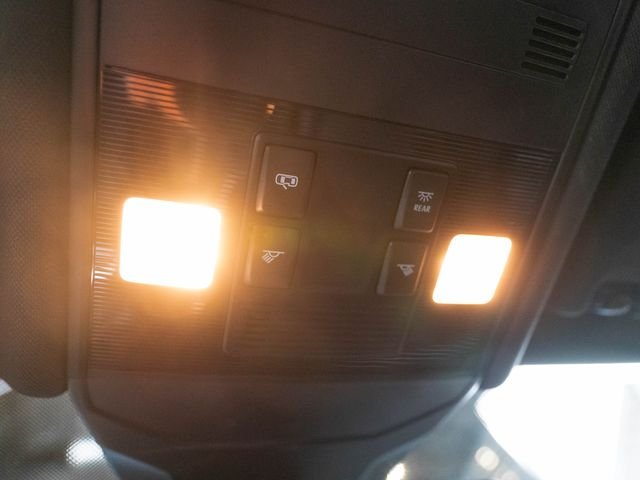 2025 Volkswagen Jetta Sport - Photo 22