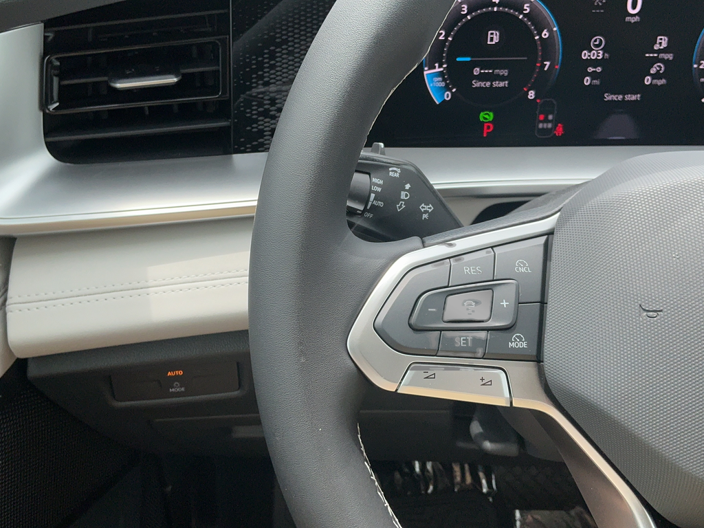 New 2026 Black Volkswagen 2.0T SE image 22
