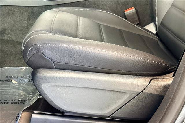 New 2026 Selenite Grey Metallic Mercedes-Benz GLE 580 image 47