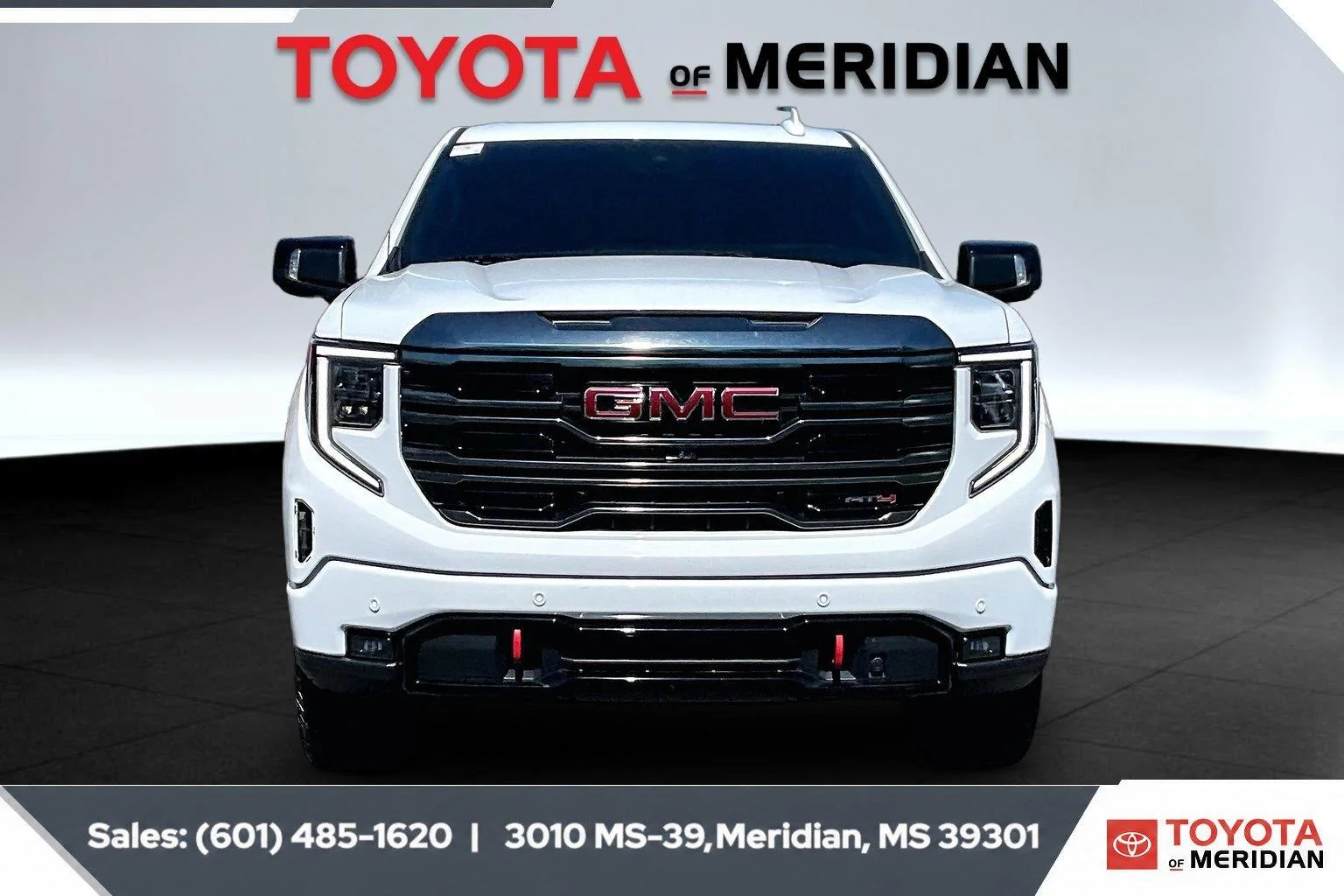 Used 2024 Summit White GMC AT4 image 3