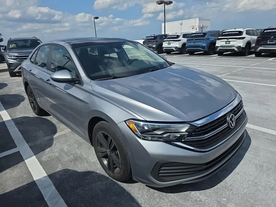 3VW7M7BU1PM040653