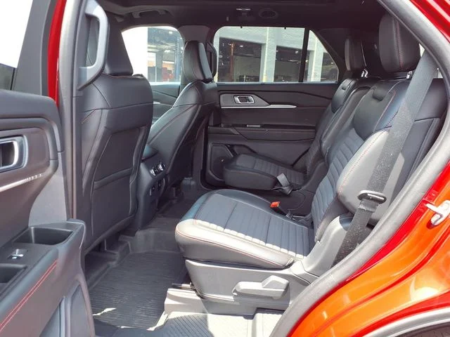 Used 2025 Red Ford ST-Line image 22
