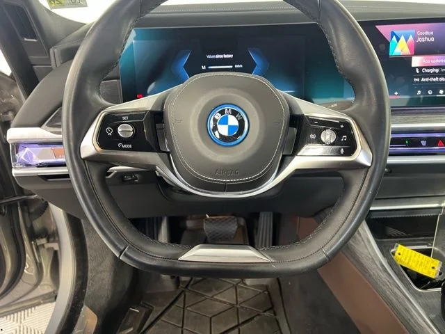 New 2024 Oxide Grey metallic BMW eDrive50 image 18