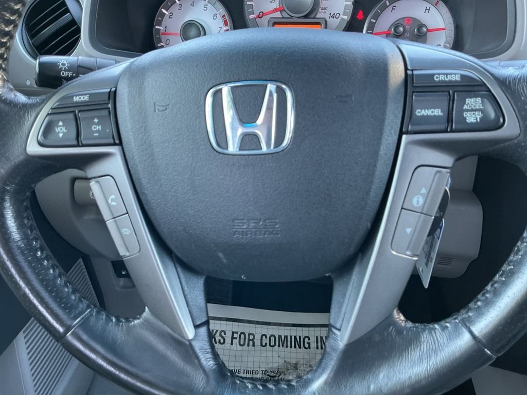 Used 2013 White Honda Touring image 20