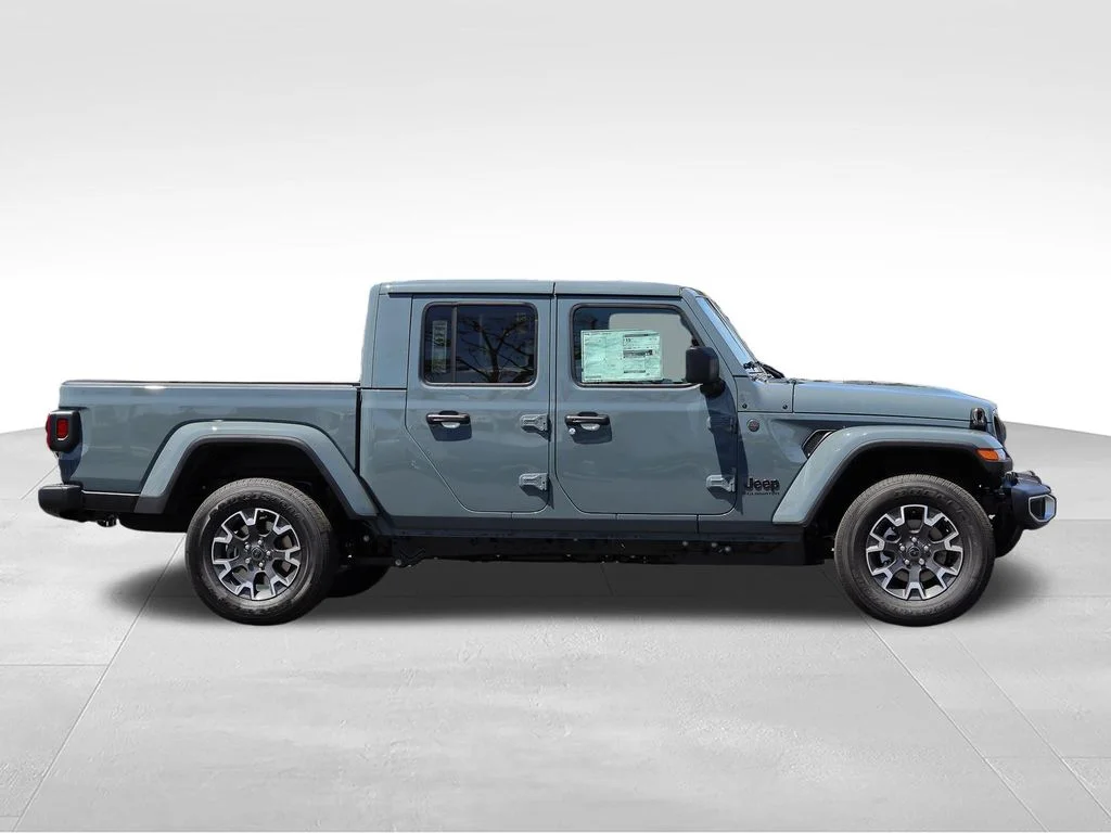 New 2026 Anvil Clear-Coat Exterior Paint Jeep Sahara image 4