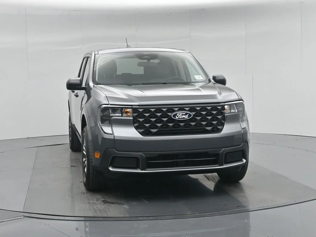New 2026 Carbonized Gray Metallic Ford XLT image 52