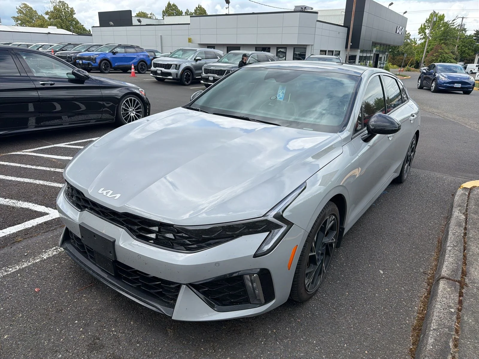 2025 Kia Optima GT-Line AWD's photo