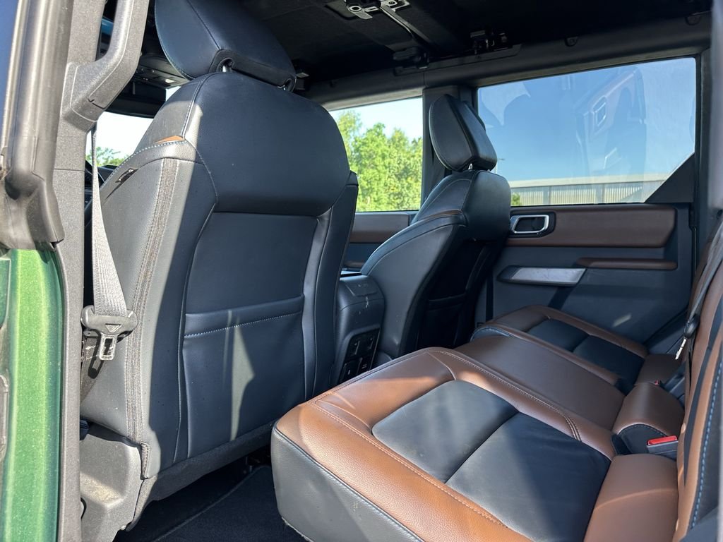 Used 2023 Green Ford Outer Banks image 18