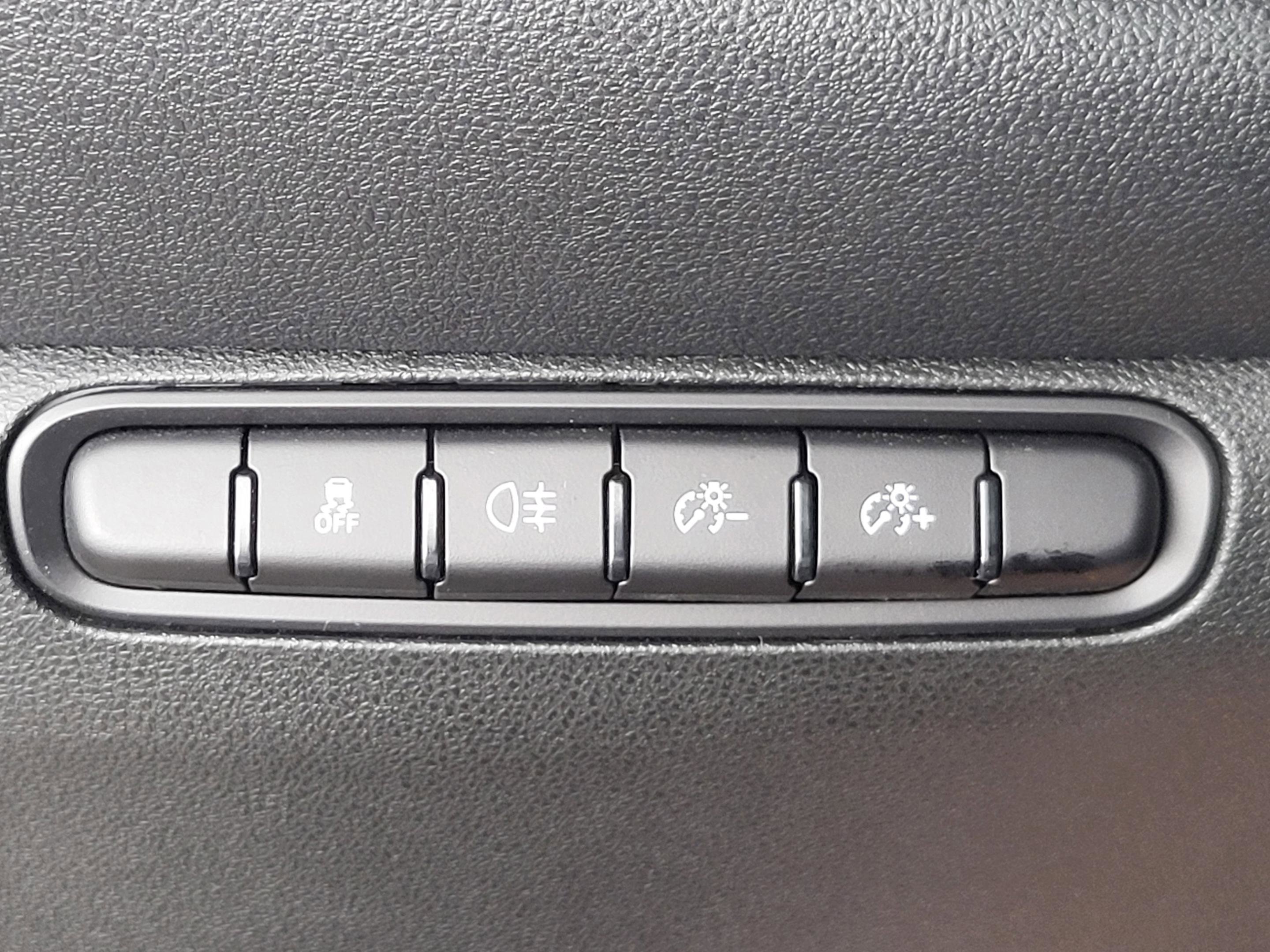 2025 FIAT 500e Base - Photo 55