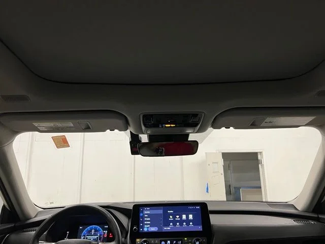 Used 2024 White Toyota XLE image 10