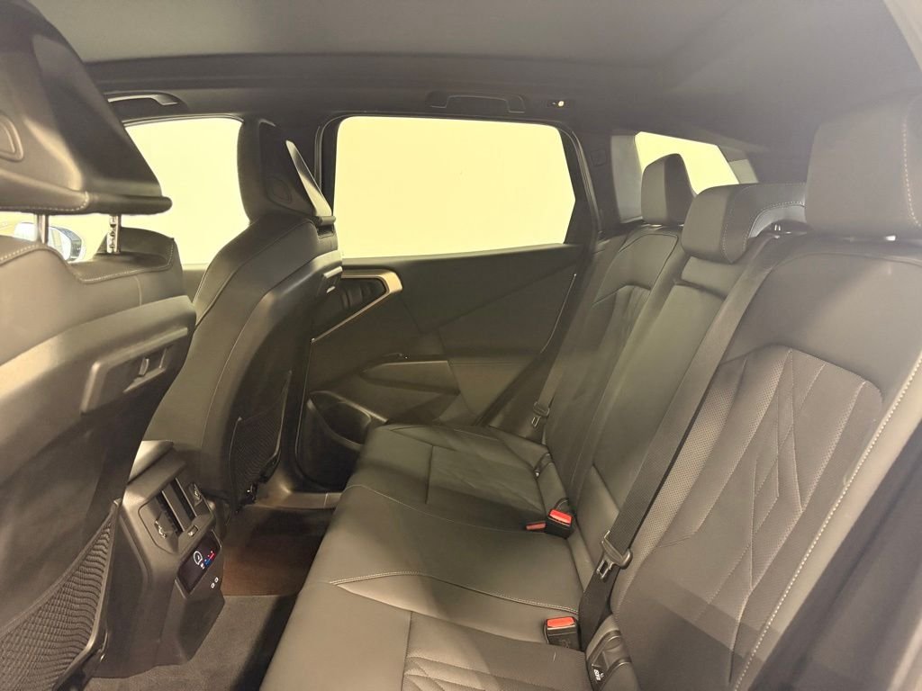 2025 BMW X3 30 - Photo 21