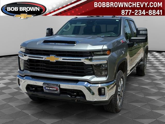 2026 Chevrolet Silverado HD LT 4WD Crew Cab Standard Box's photo