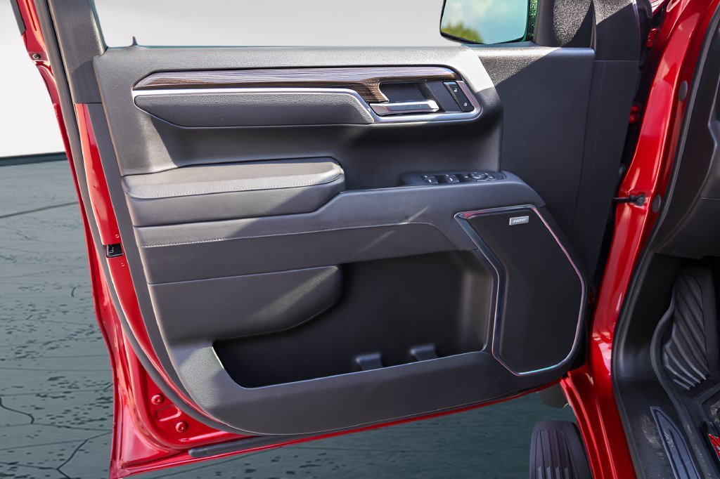 2025 Chevrolet Silverado 1500 RST - Photo 25