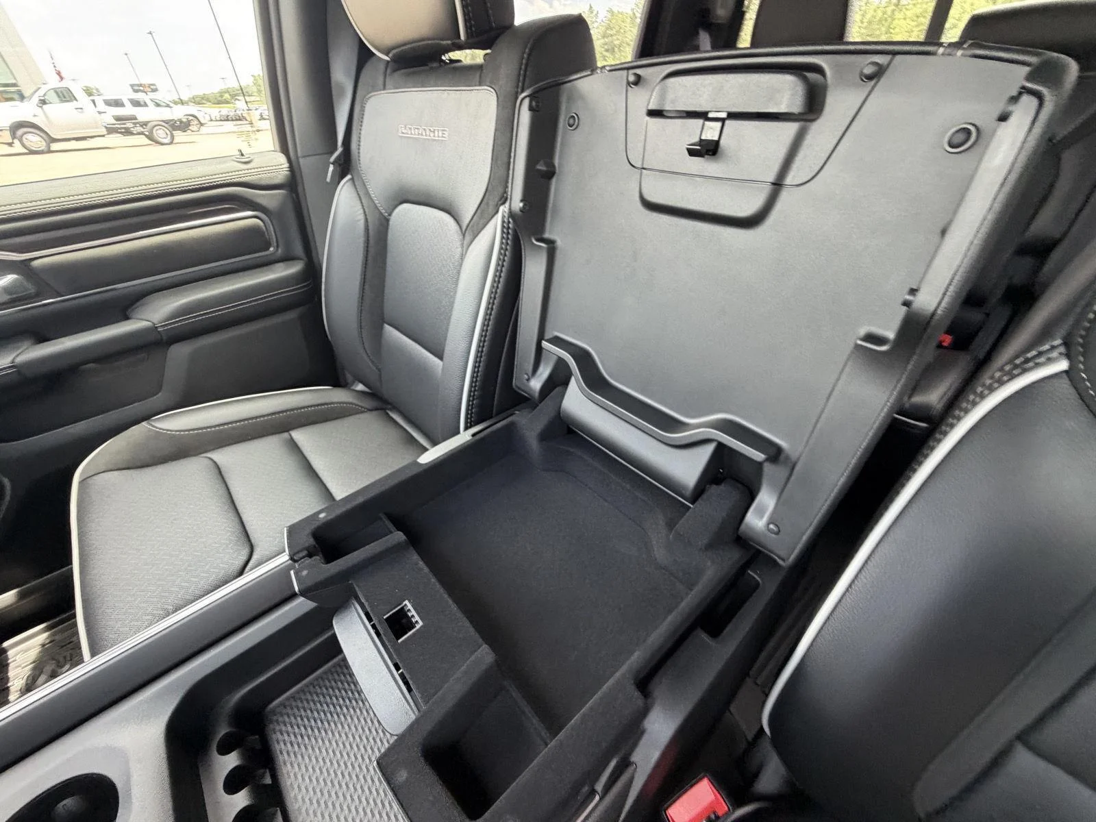 New 2026 Forged Blue Metallic Exterior Paint RAM Laramie image 15