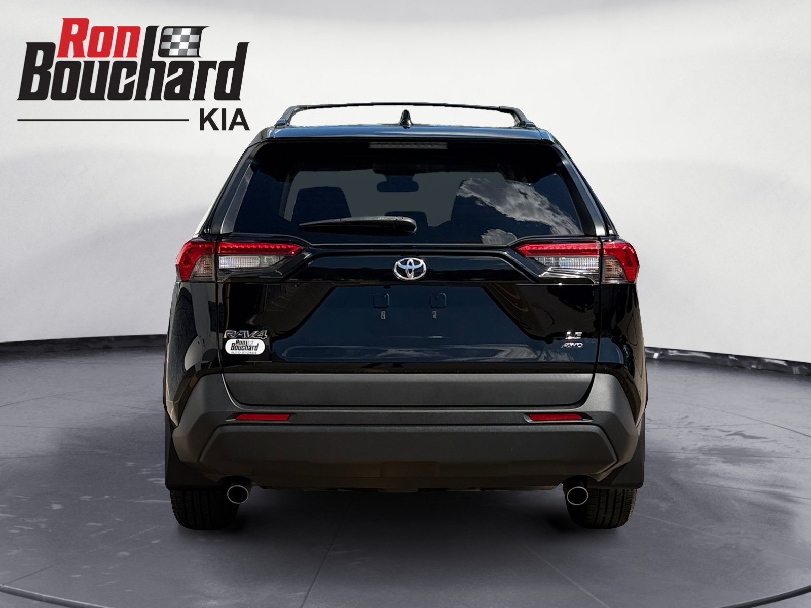 Used 2021 Midnight Black Metallic Toyota LE image 3