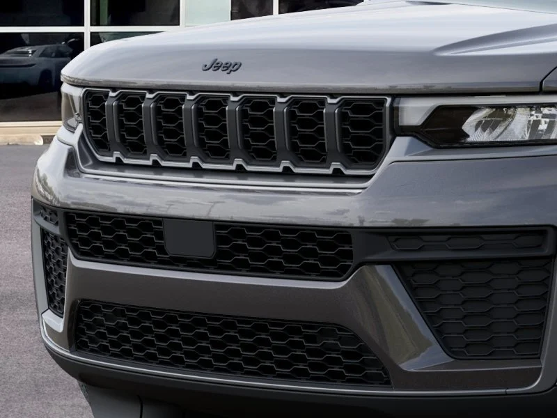 New 2026 Baltic Gray Metallic Clear-Coat Exterior Paint Jeep Altitude image 13