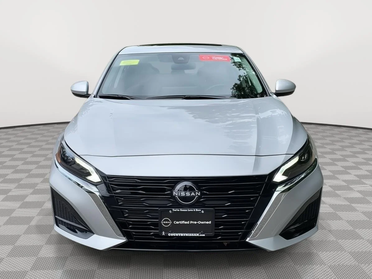 Certified Used 2024 Brilliant Silver Metallic Nissan 2.5 SV image 8