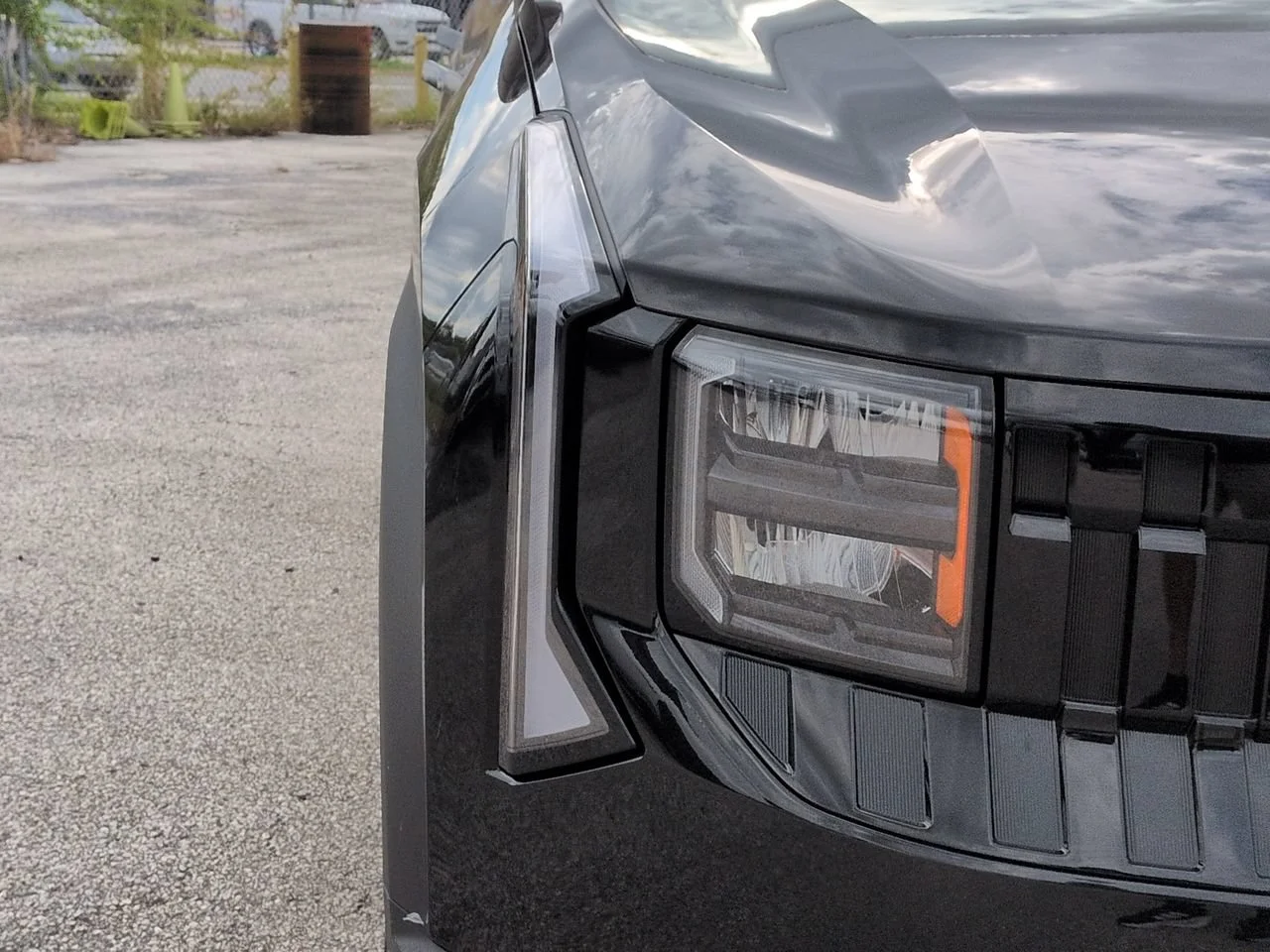 New 2027 Aurora Black Pearl Kia EX image 10