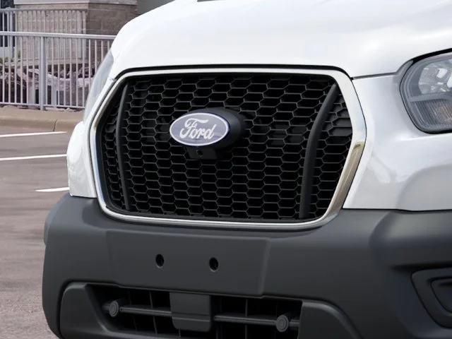 New 2027 White Ford Base image 17
