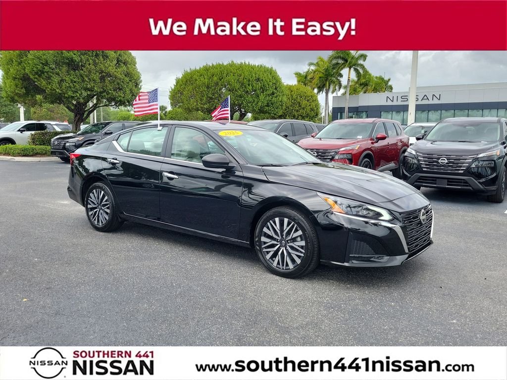 2025 Nissan Altima SV