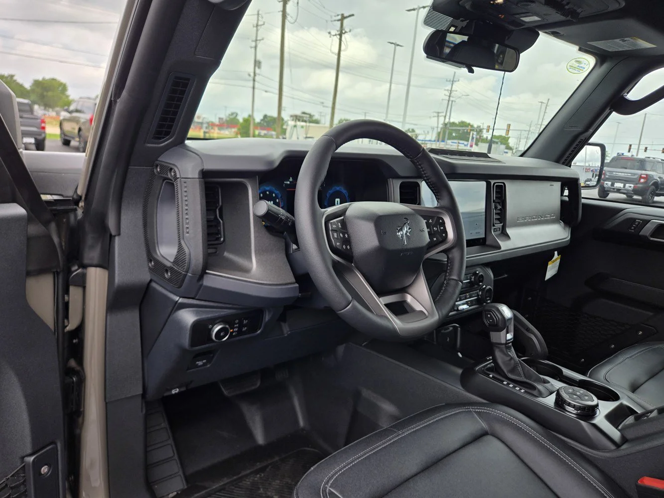 New 2026 Marsh Gray Ford Badlands image 2